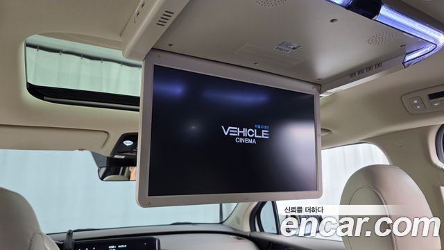 Kia Canival 2023 — photo 34