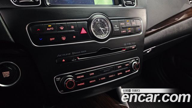 Kia K7 2015 — photo 17