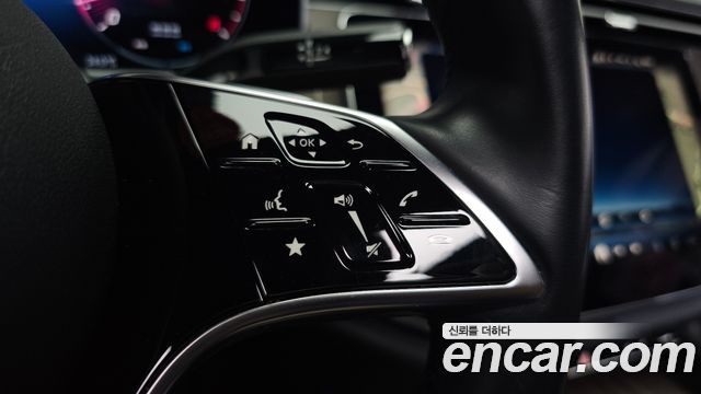 Mercedes-Benz E-Class 2024 — photo 33