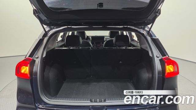 Kia Niro 2018 — photo 26