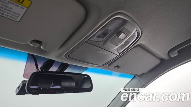 Kia Niro 2018 — photo 27