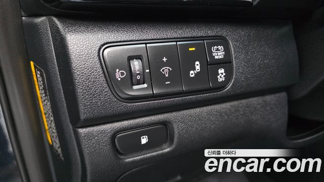 Kia Niro 2018 — photo 30
