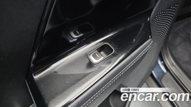 Kia Niro 2018 — photo 34