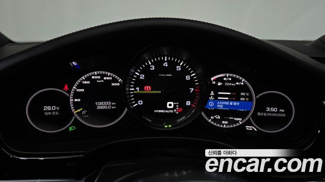 Porsche Panamera 2018 — photo 11