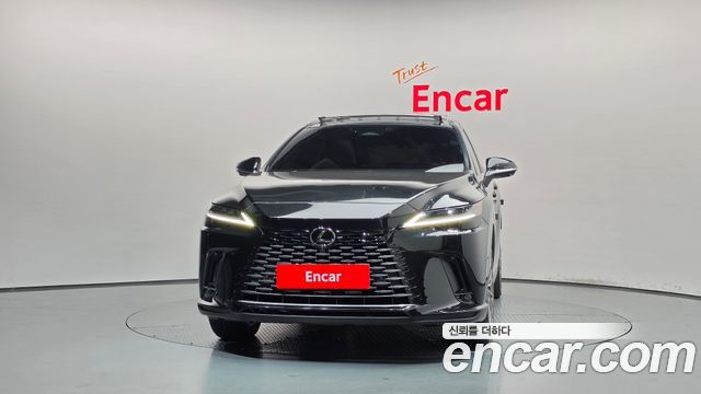 Lexus RX 2025 — photo 3