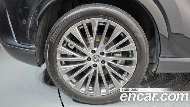 Lexus RX 2025 — photo 5