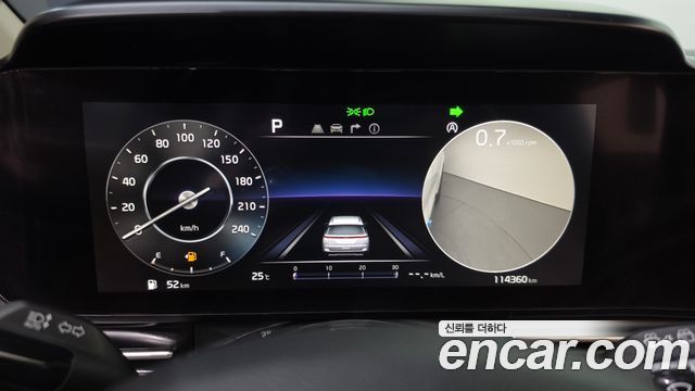 Kia Canival 2021 — photo 11