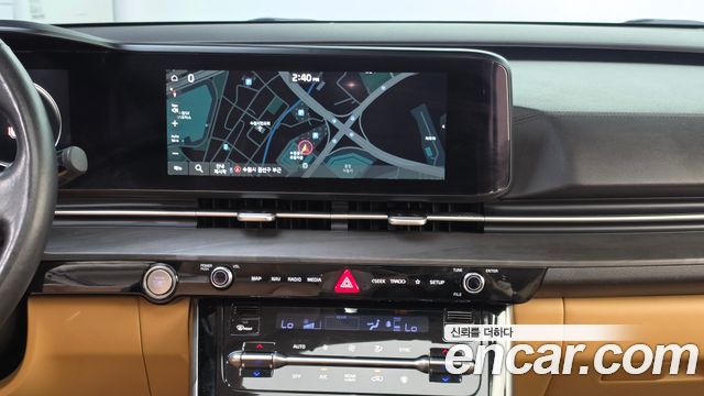 Kia Canival 2021 — photo 20