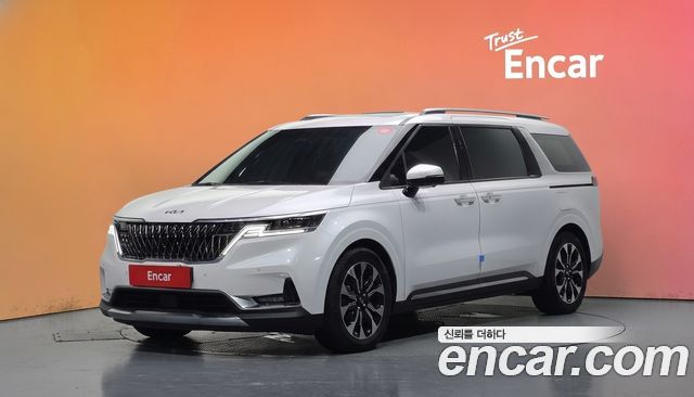Kia Canival 2021 — photo 1