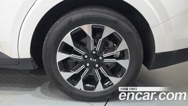 Kia Canival 2021 — photo 7