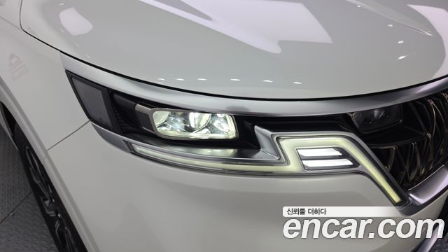 Kia Canival 2021 — photo 8
