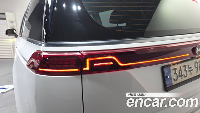 Kia Canival 2021 — photo 9
