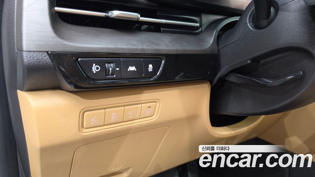 Kia Canival 2021 — photo 27