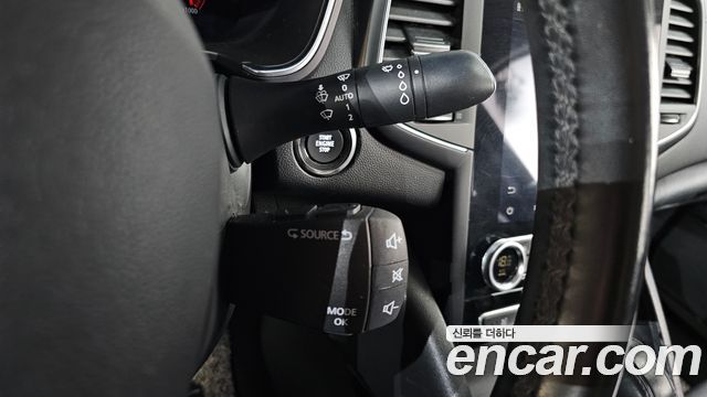 Renault Korea SM6 2021 — photo 26