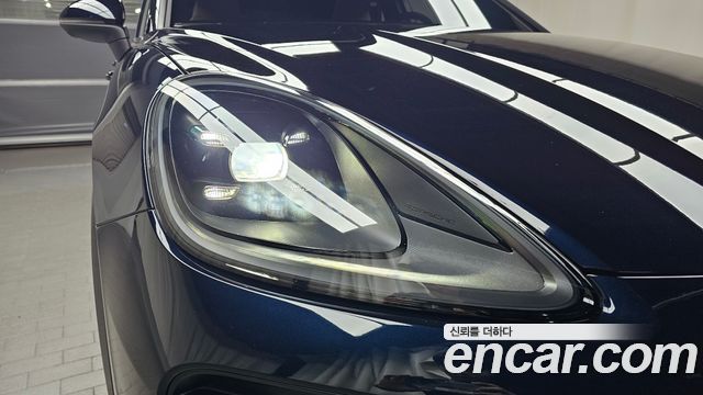 Porsche Cayenne 2023 — photo 8