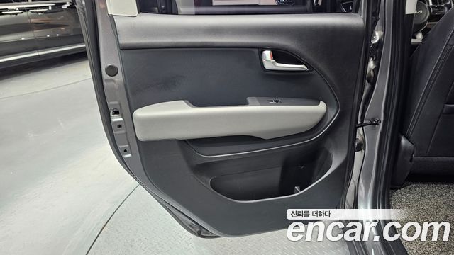 Kia RAY 2022 — photo 15