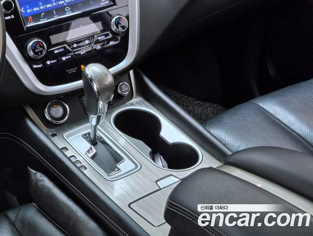 Nissan Murano 2016 — photo 17