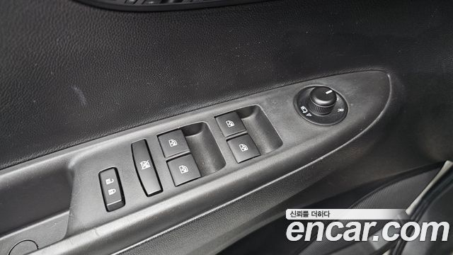Chevrolet Korea Spark 2016 — photo 12