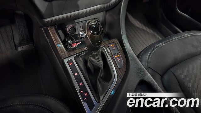 Kia K5 2011 — photo 9