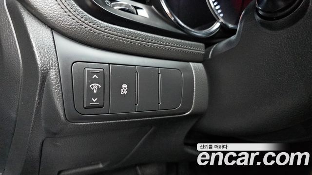 Kia K5 2011 — photo 14