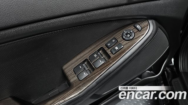Kia K5 2011 — photo 15