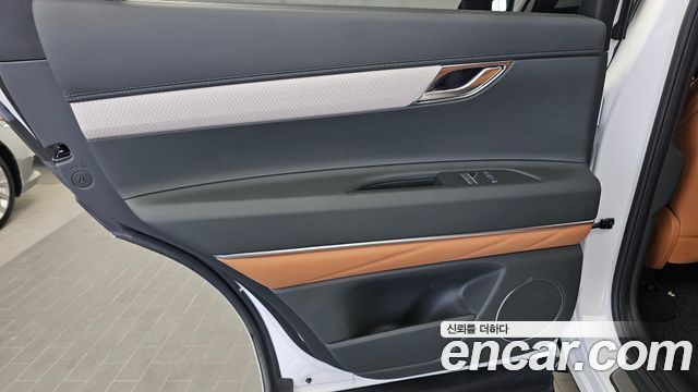 Genesis GV80 2024 — photo 15