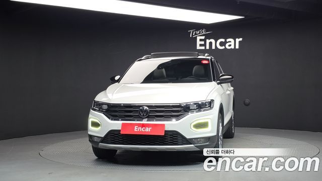 Volkswagen T-Roc 2022 — photo 3