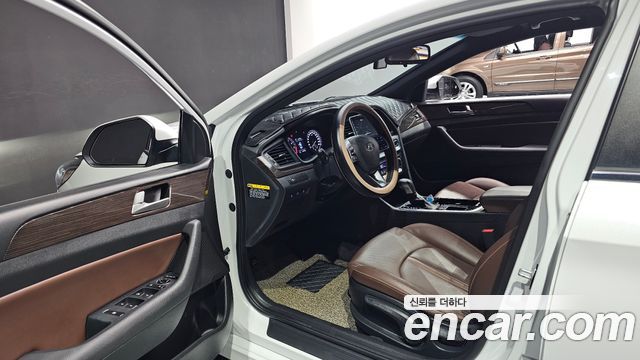 Hyundai Sonata 2019 — photo 13