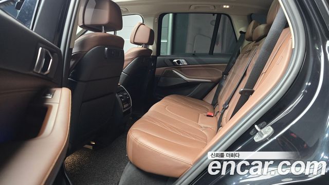 BMW X5 2022 — photo 18