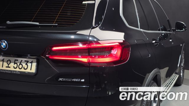 BMW X5 2022 — photo 9
