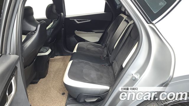 Kia EV6 2022 — photo 17
