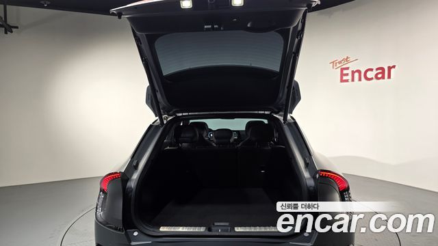 Kia EV6 2022 — photo 24