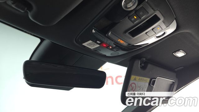 Kia EV6 2022 — photo 25