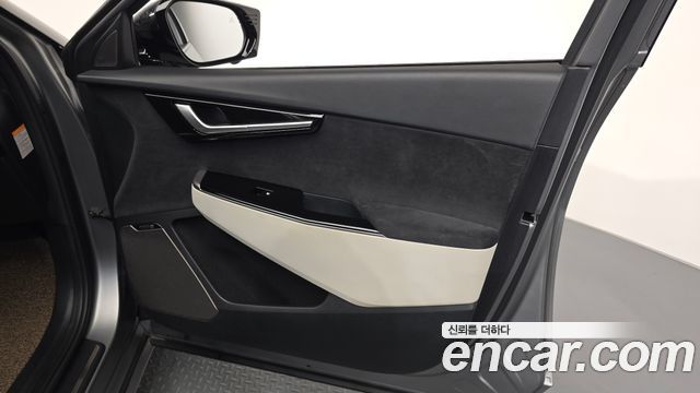Kia EV6 2022 — photo 14