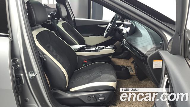 Kia EV6 2022 — photo 16