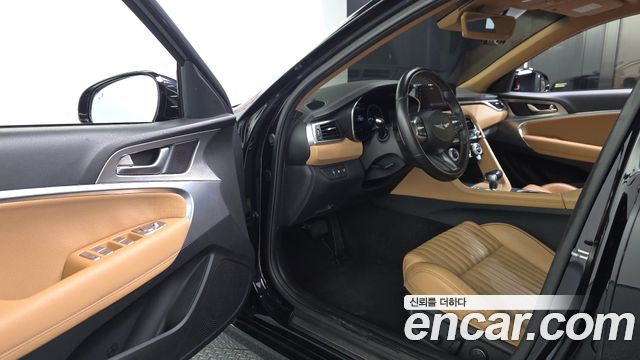 Genesis G70 2021 — photo 10