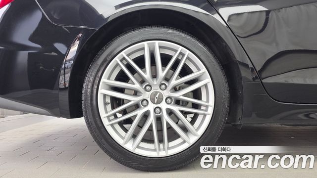 Genesis G70 2020 — photo 5