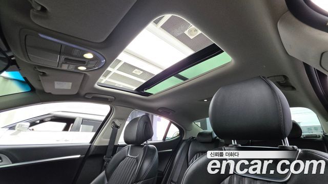 Genesis G70 2020 — photo 24