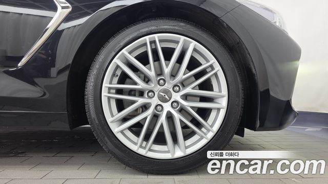 Genesis G70 2020 — photo 7