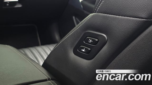 Genesis G70 2020 — photo 16