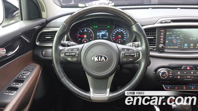 Kia Sorento 2016 — photo 19