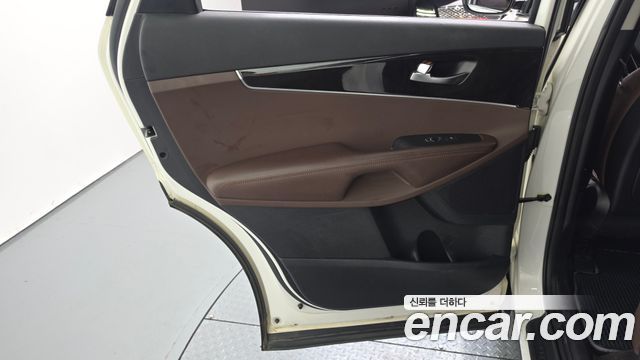 Kia Sorento 2016 — photo 15