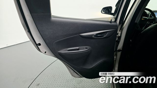 Chevrolet Korea Spark 2018 — photo 15