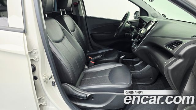 Chevrolet Korea Spark 2018 — photo 16