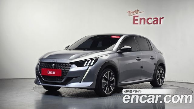 Peugeot 208 2022 — photo 33