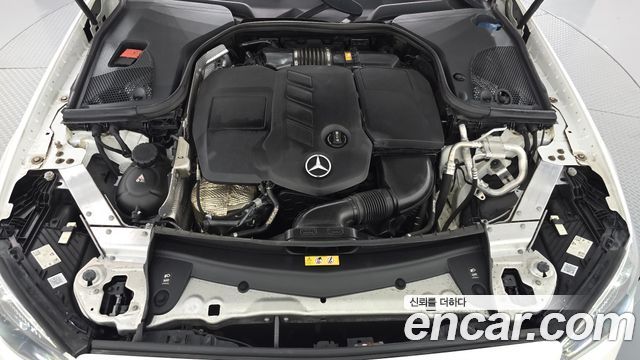 Mercedes-Benz E-Class 2021 — photo 6