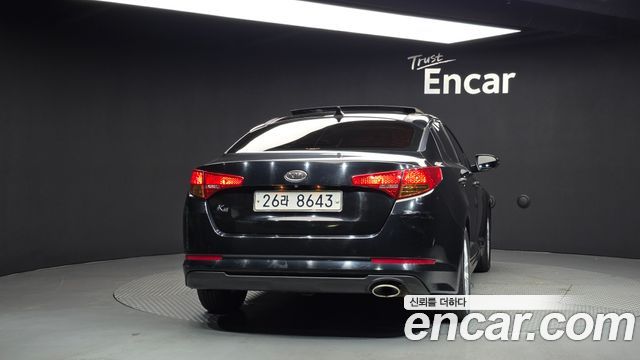 Kia K5 2011 — photo 4
