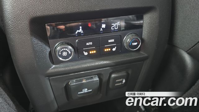 Chevrolet Korea Traverse 2020 — photo 29