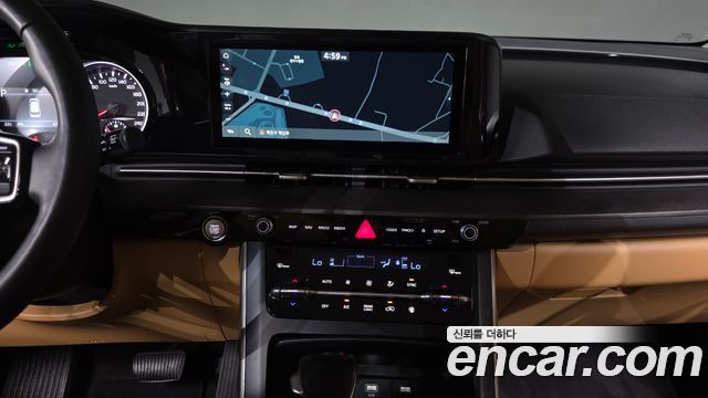 Kia Canival 2023 — photo 14