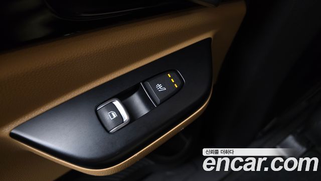 Kia Canival 2023 — photo 17